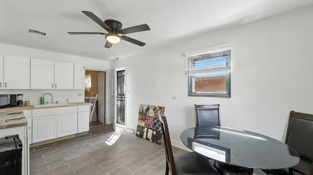 $90,000 | 14715 Maplewood Avenue, Harvey, IL 60426