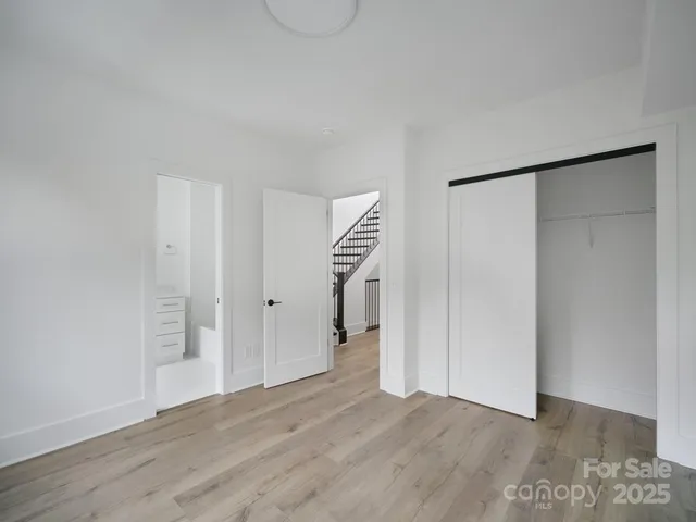 $865,000 | 2520 Park Rose Lane, Unit 14, Charlotte, NC 28204