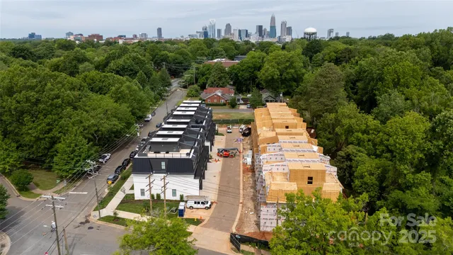 $865,000 | 2520 Park Rose Lane, Unit 14, Charlotte, NC 28204