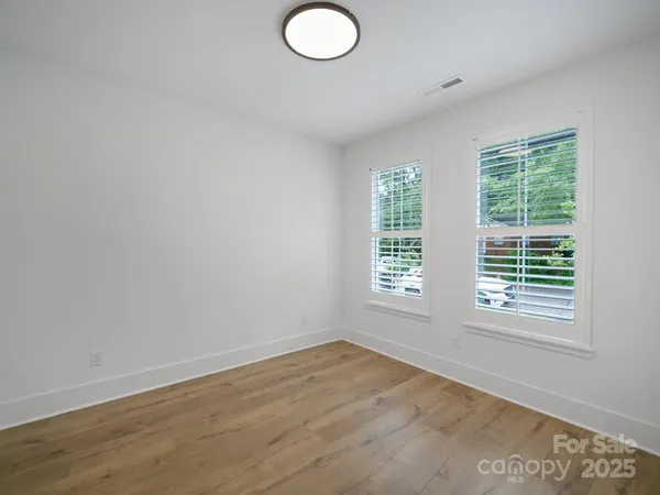 $865,000 | 2520 Park Rose Lane, Unit 14, Charlotte, NC 28204