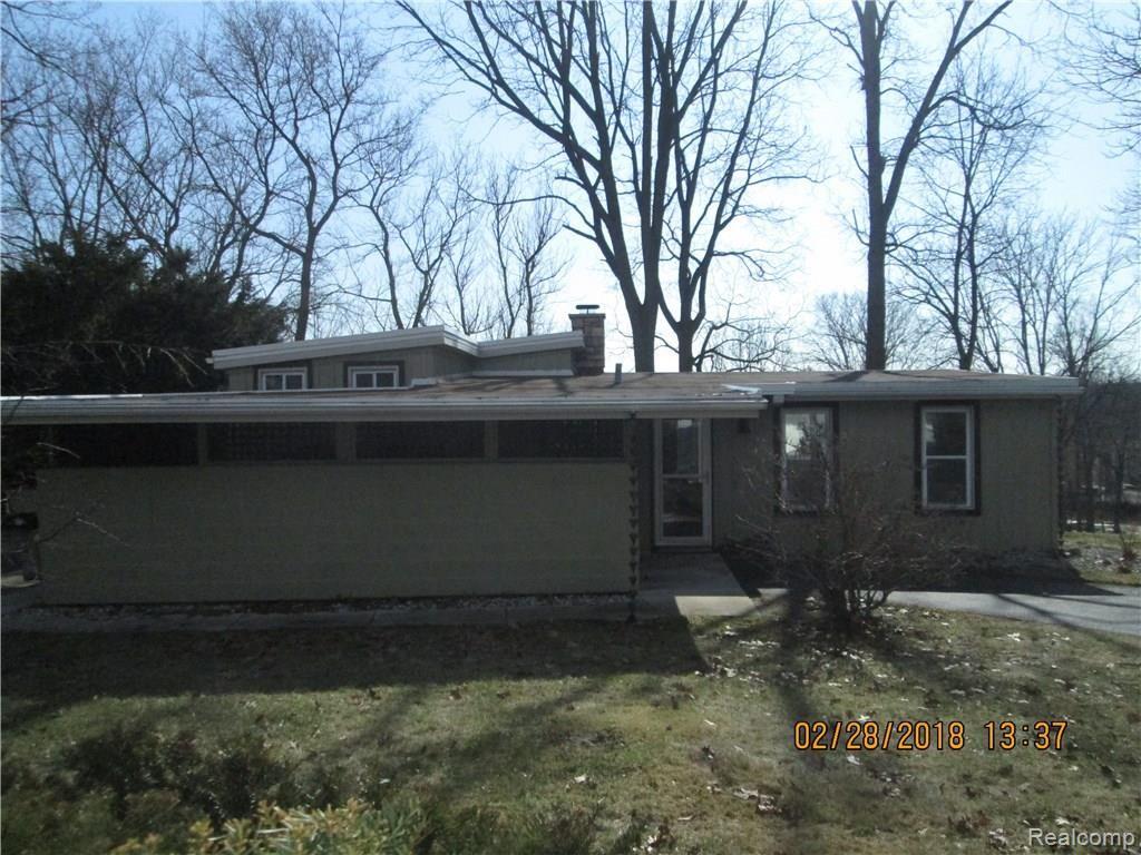 3969 North River Road Fort Gratiot, MI 48059 - Photo 6 of 57 IMG_3336.JPG