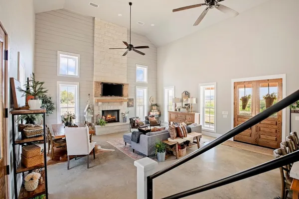 $1,695,000 | 792 Langes Mill Road, Doss, TX 78618