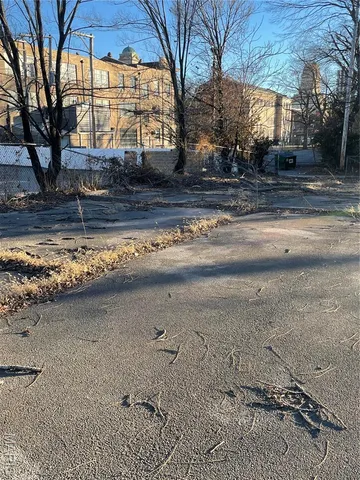 $150,000 | 5030 Delmar Boulevard, St. Louis, MO 63108