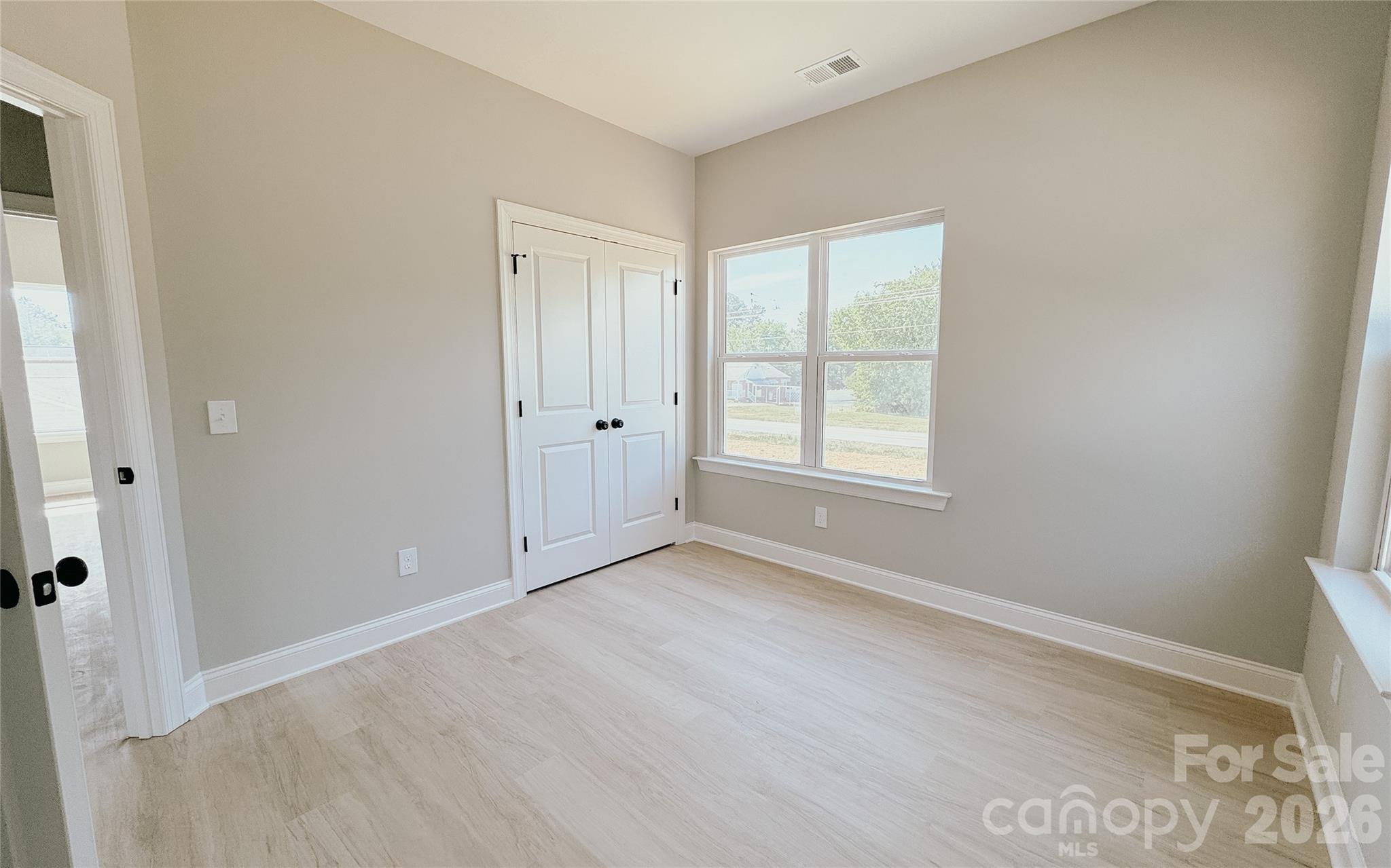 1455 West Ridge Road Salisbury, NC 28147 - Photo 20 of 26 an empty room with windows