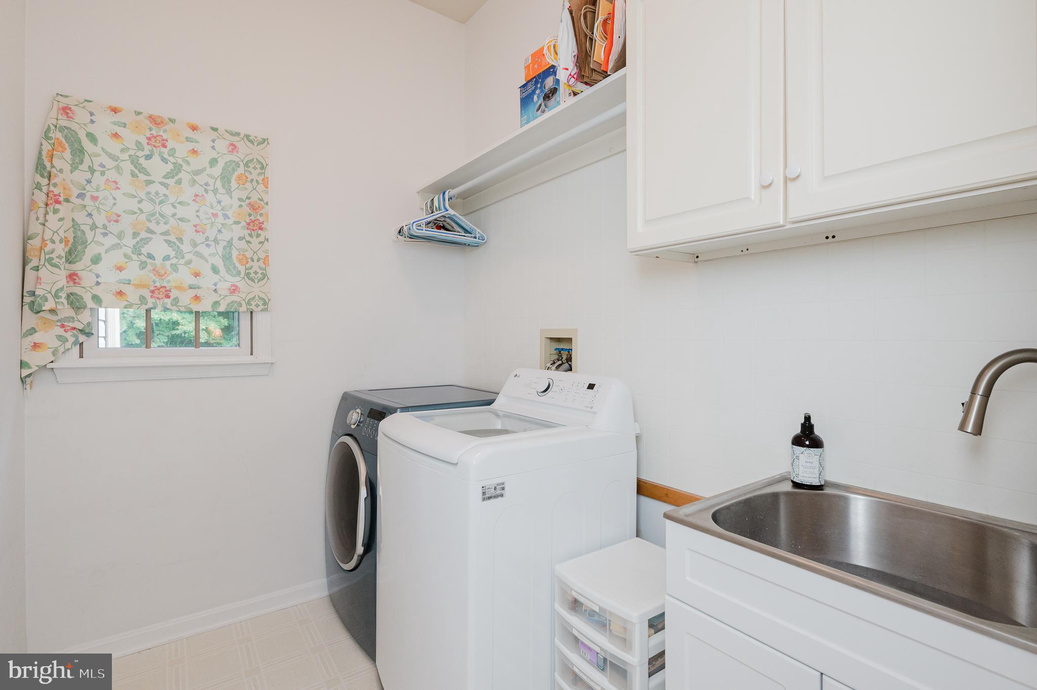 3505 St Paul Road Hampstead, MD 21074 - Photo 32 of 95 Laundry Room