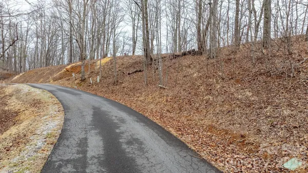 $55,000 | 0 Mountain Crest Drive South, Unit 40, Marion, NC 28752
