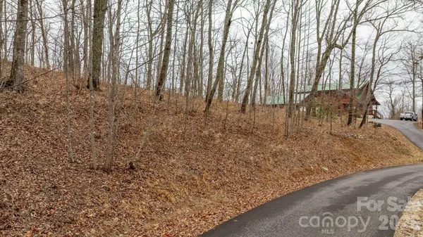 $55,000 | 0 Mountain Crest Drive South, Unit 40, Marion, NC 28752