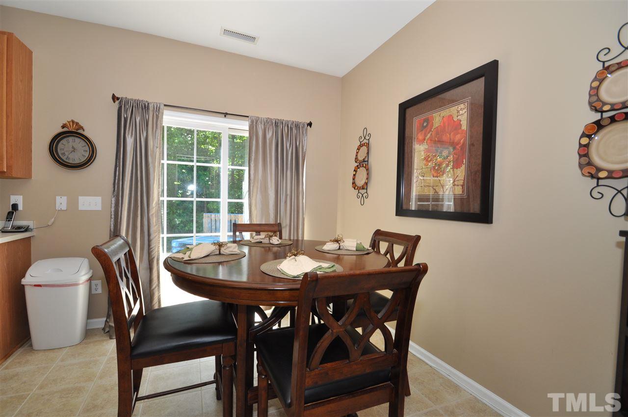 273 Inkster Cove Raleigh, NC 27603 - Photo 8 of 22