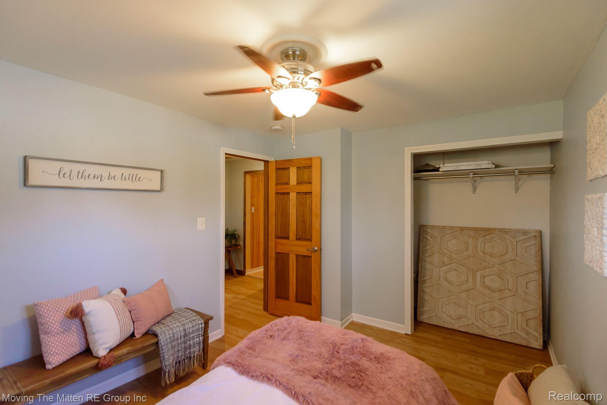 48631 Willis Road Belleville, MI 48111 - Photo 17 of 46 Gallery Image 17