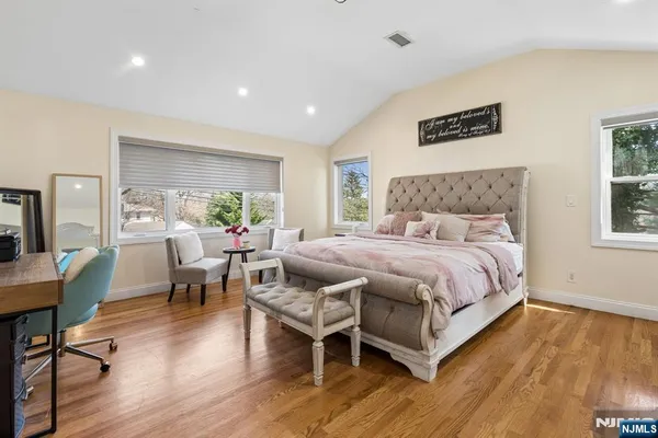 $949,000 | 115 Birchwood Terrace, Wayne, NJ 07470