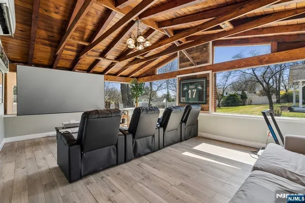 $949,000 | 115 Birchwood Terrace, Wayne, NJ 07470