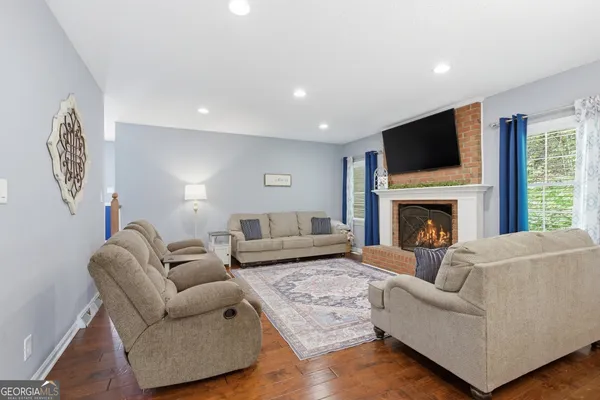 $335,000 | 189 Foxdale Drive, Toccoa, GA 30577