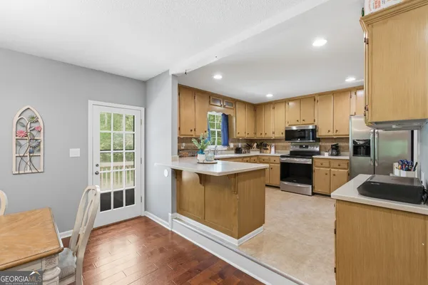 $335,000 | 189 Foxdale Drive, Toccoa, GA 30577