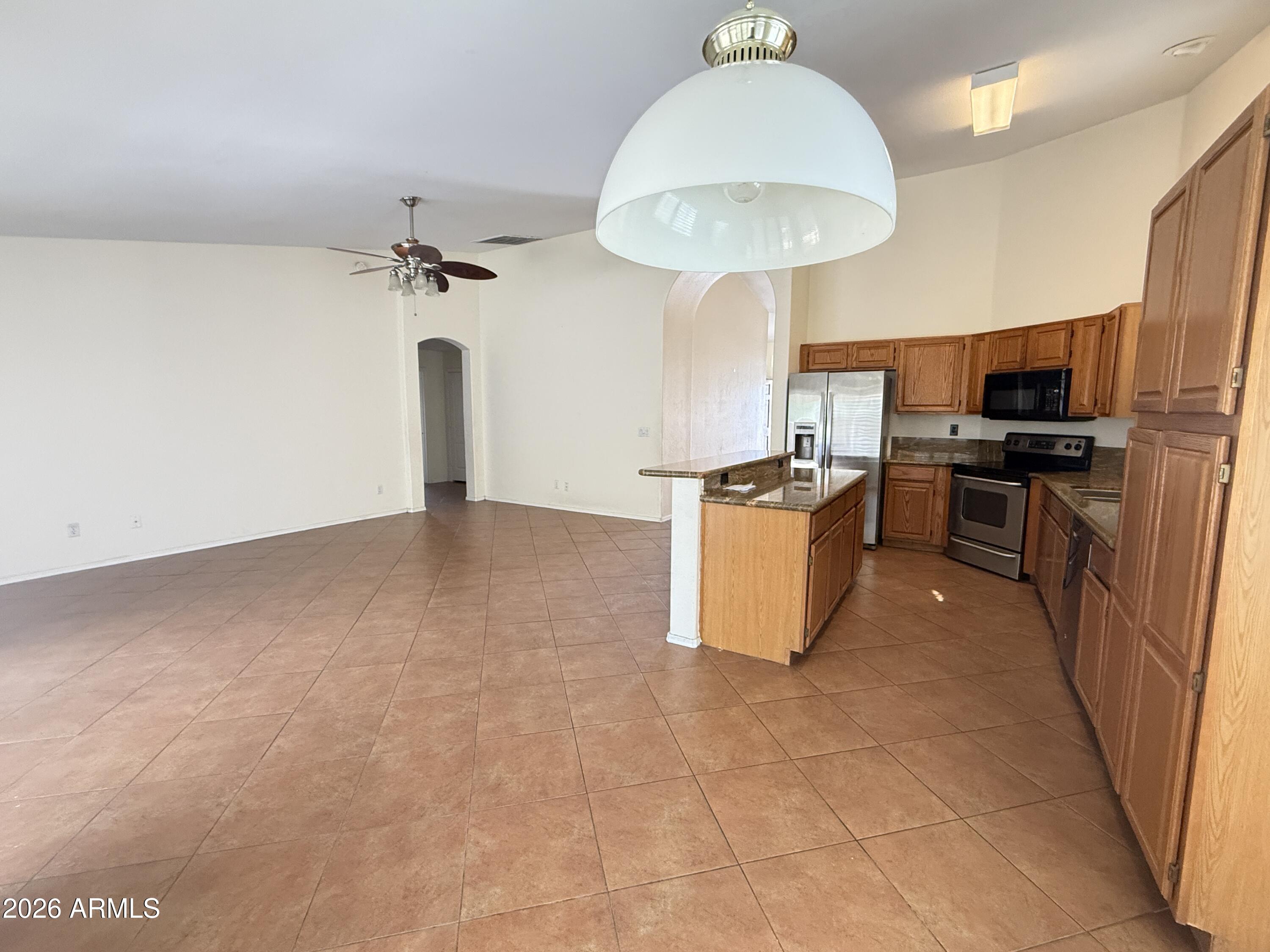 844 North Granite Street Gilbert, AZ 85234 - Photo 6 of 20 IMG_2982