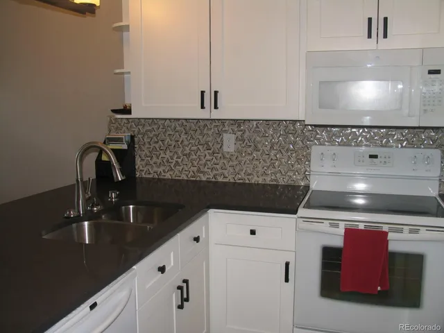 $2,000 | 2181 Sunridge Circle, Broomfield, CO 80020