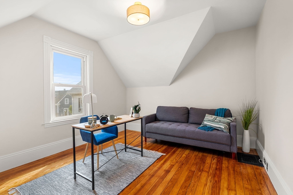 47 Elliott Street Beverly, MA 01915 - Photo 25 of 39