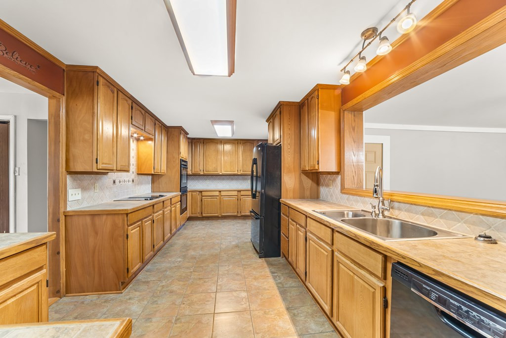 100 Grey Fox Road St. Matthews, SC 29135 - Photo 8 of 17 Photo 8