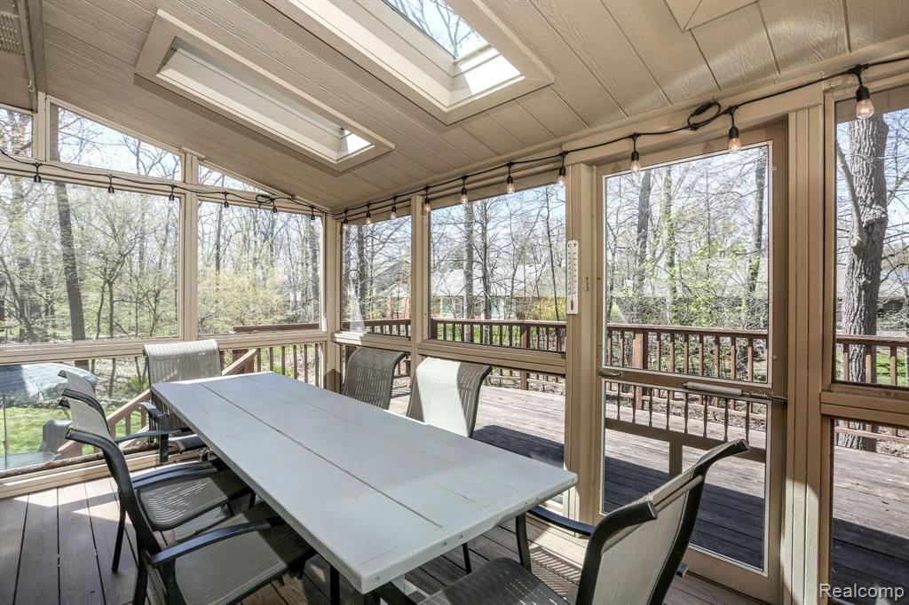 1174 Valley Stream Court Rochester, MI 48309 - Photo 22 of 41