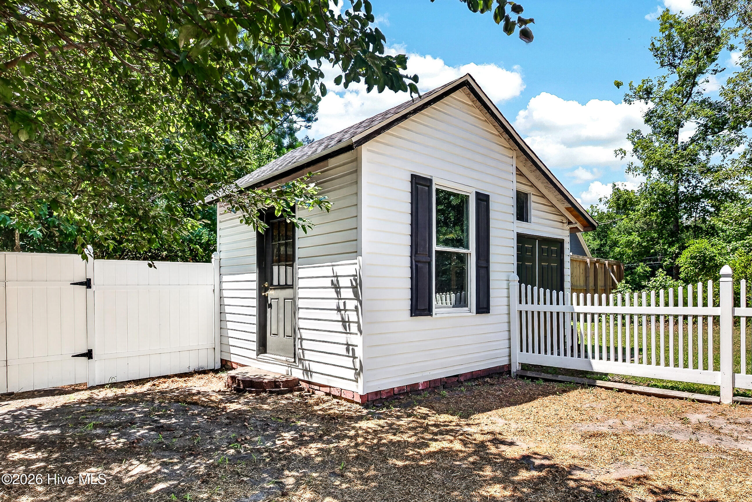 519 Carriage Lane Jacksonville, NC 28540 - Photo 30 of 45