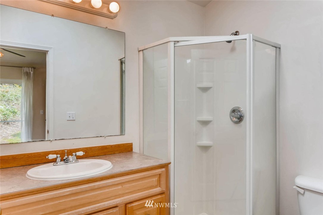 2036 Kent Des Moines Road Des Moines, WA 98198 - Photo 7 of 11 Gallery Image 7