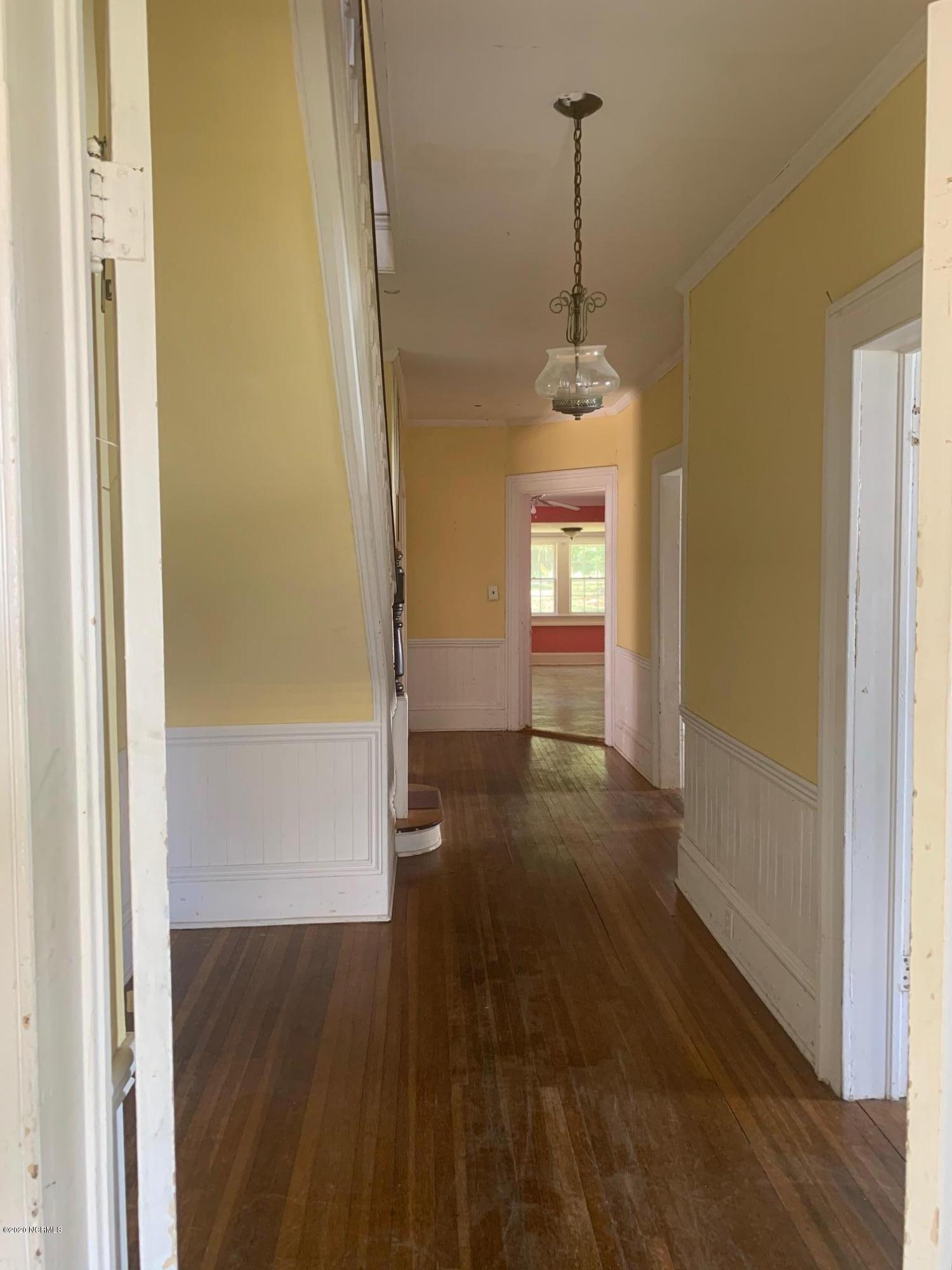 421 East 2nd Street Washington, NC 27889 - Photo 3 of 18 IMG_3887