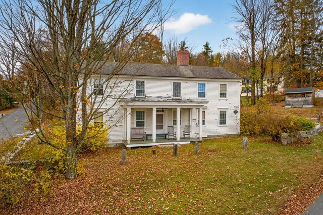 $499,999 | 1 Cemetery Road, New Boston, NH 03070