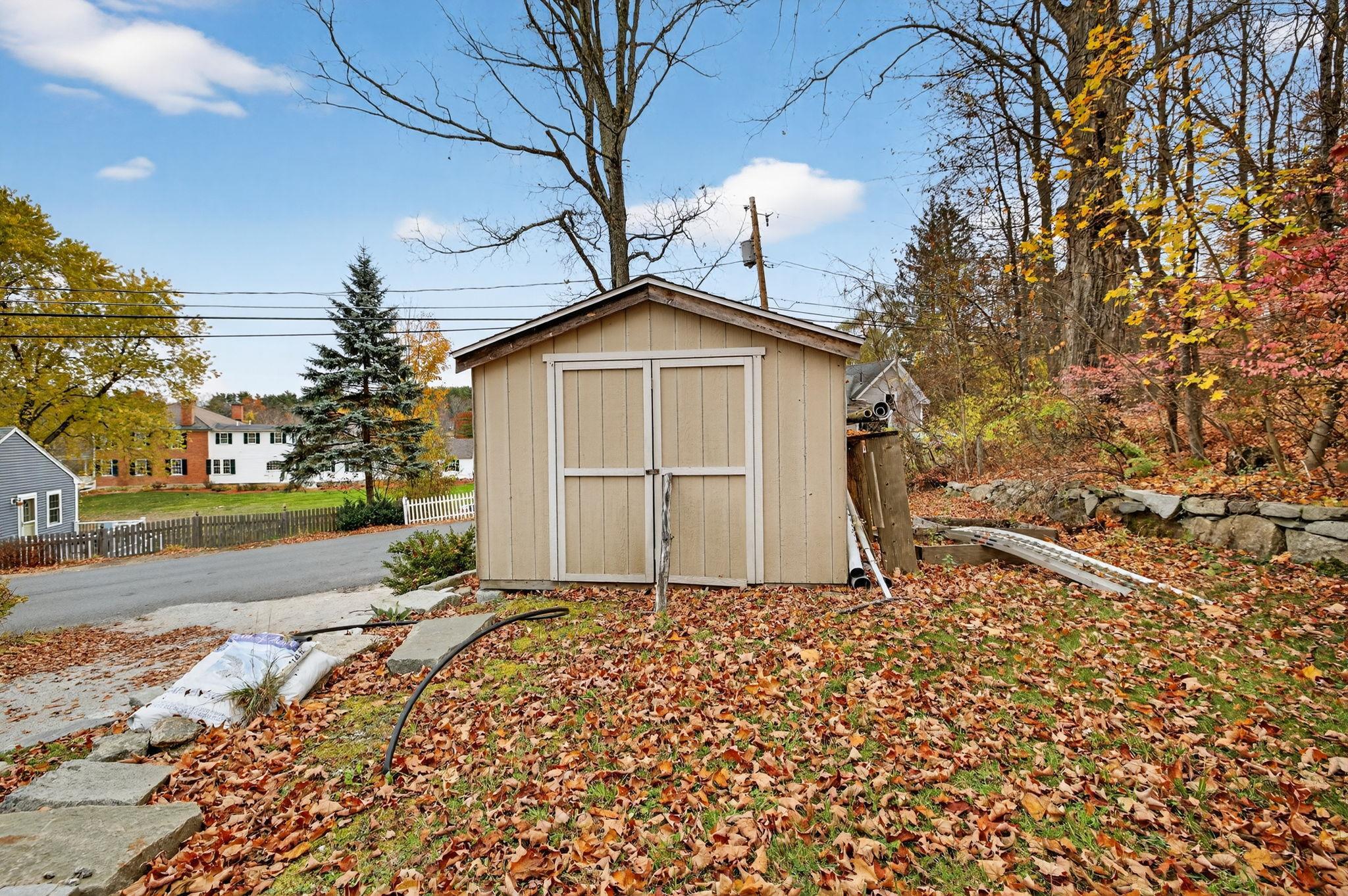 1 Cemetery Road New Boston, NH 03070 - Photo 12 of 53