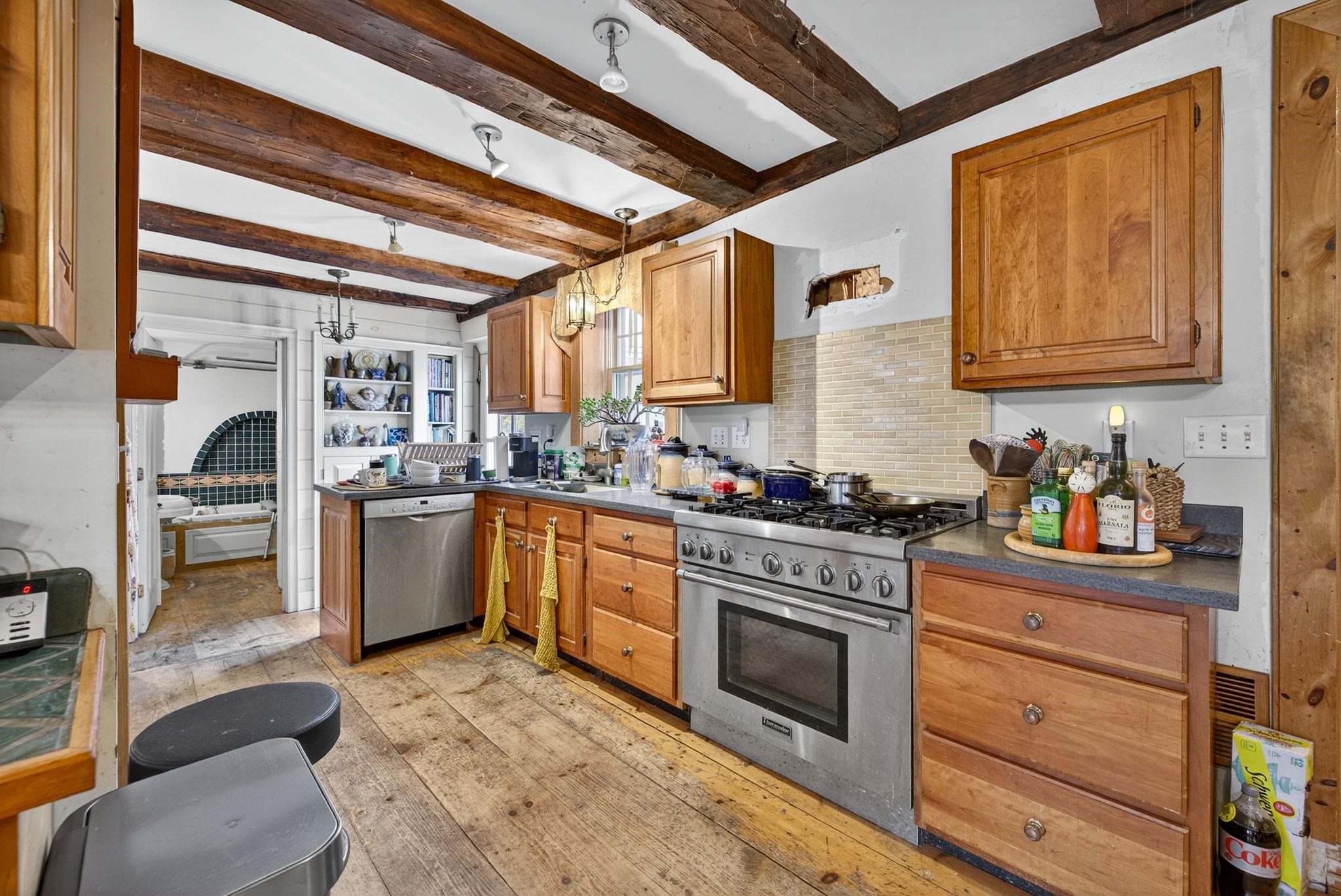 1 Cemetery Road New Boston, NH 03070 - Photo 26 of 53