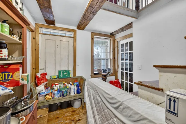 $499,999 | 1 Cemetery Road, New Boston, NH 03070