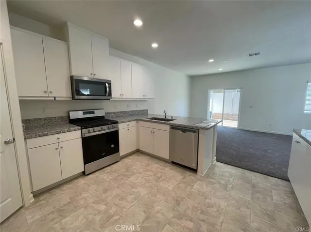 $3,200 | 12712 Ironstone Way, Moreno Valley, CA 92555