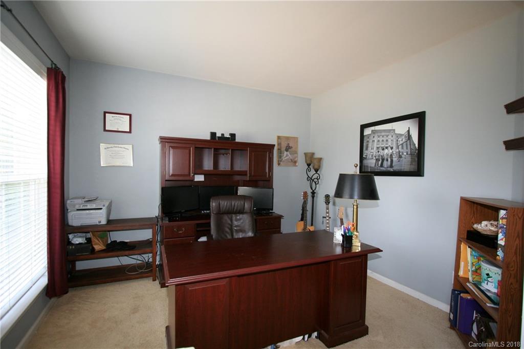 3222 Arborhill Road Charlotte, NC 28270 - Photo 3 of 28 Gallery Image 3