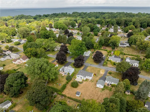 $2,150 | 503 Pineview Drive, Webster, NY 14580