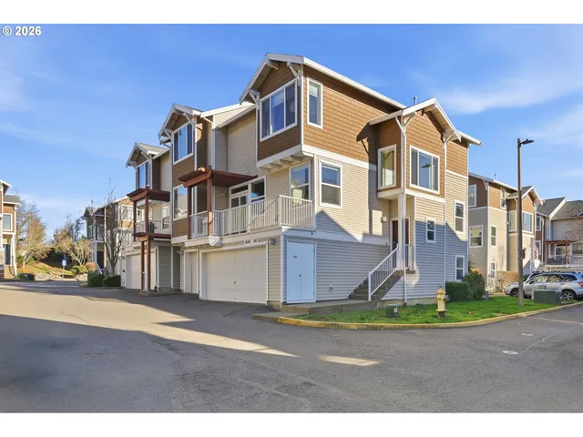 $475,000 | 8590 Southwest 147th Terrace, Unit 103, Beaverton, OR 97007