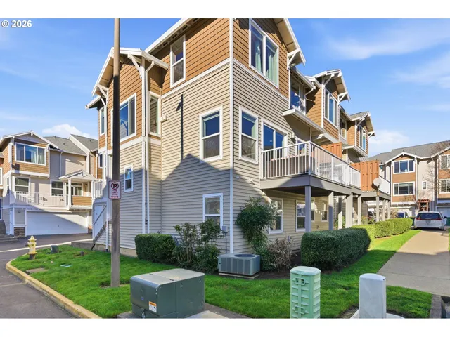 $475,000 | 8590 Southwest 147th Terrace, Unit 103, Beaverton, OR 97007