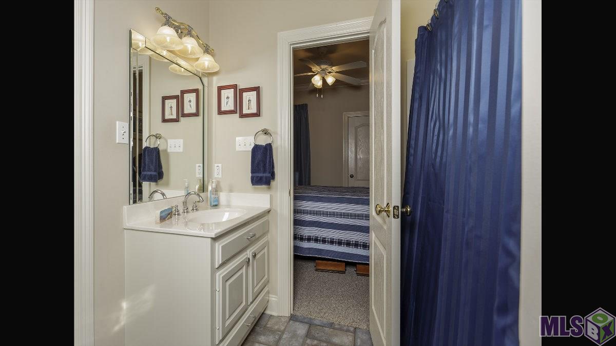 5427 Heidis Place Baton Rouge, LA 70817 - Photo 18 of 26 Gallery Image 18