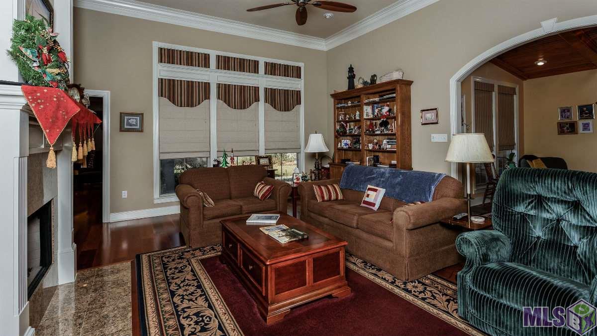 5427 Heidis Place Baton Rouge, LA 70817 - Photo 6 of 26 Gallery Image 6