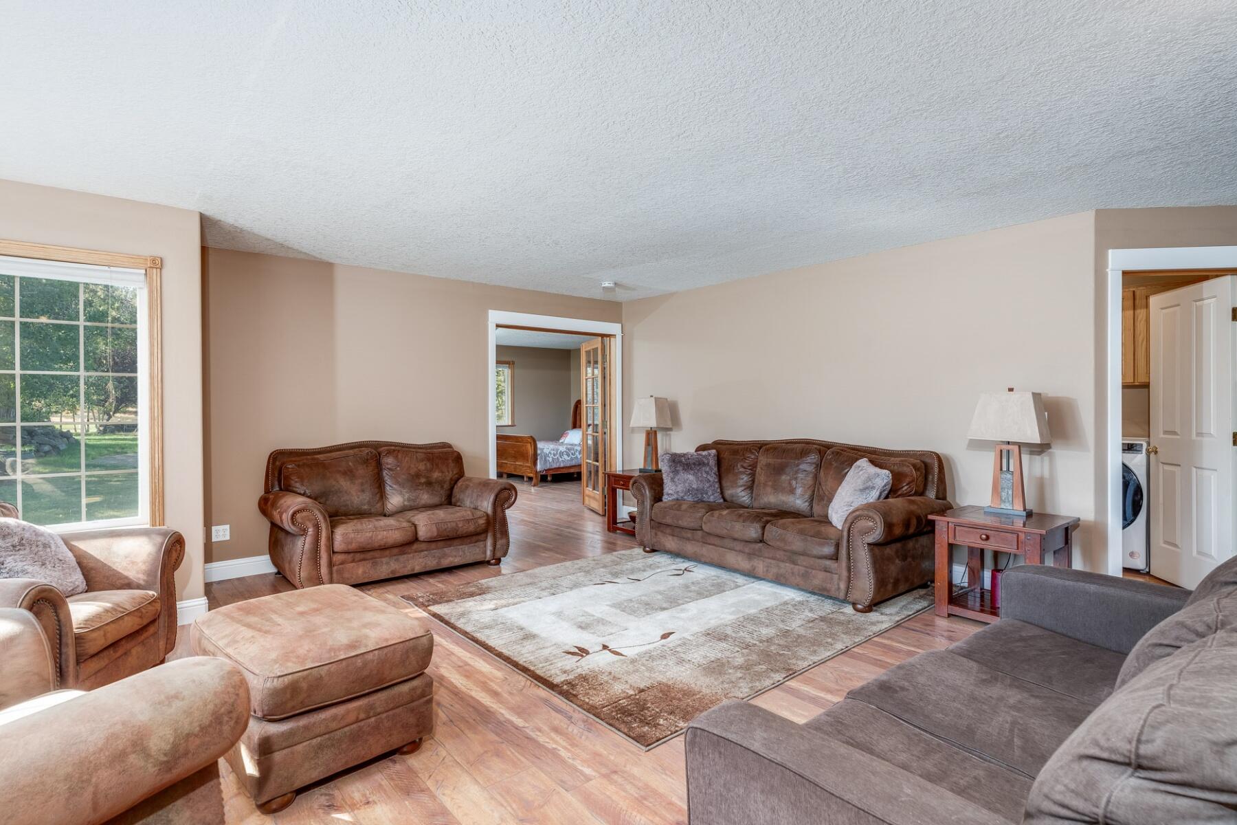 22122 Neff Road Bend, OR 97701 - Photo 13 of 65 batch_2-1-downstairs-living-1