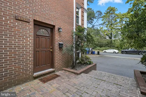 $720,000 | 4812 Fairfax Drive, Arlington, VA 22203