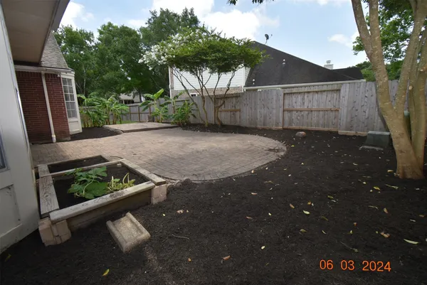 $2,550 | 1626 Diamond Brook Drive, Houston, TX 77062