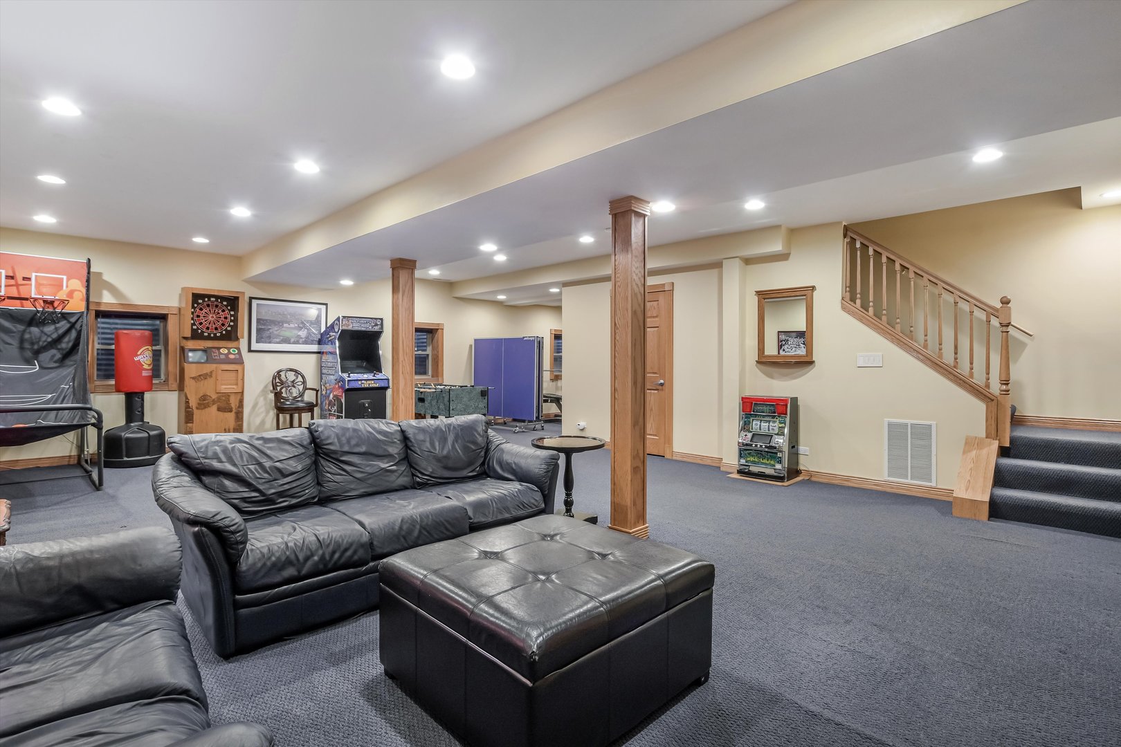 300 South Rose Avenue Park Ridge, IL 60068 - Photo 36 of 48