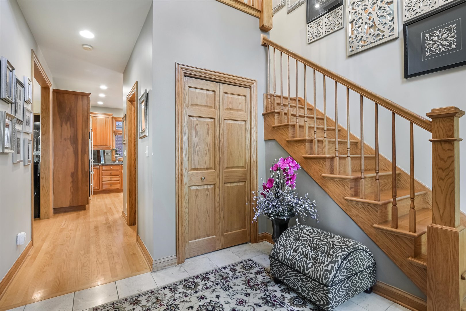 300 South Rose Avenue Park Ridge, IL 60068 - Photo 9 of 48