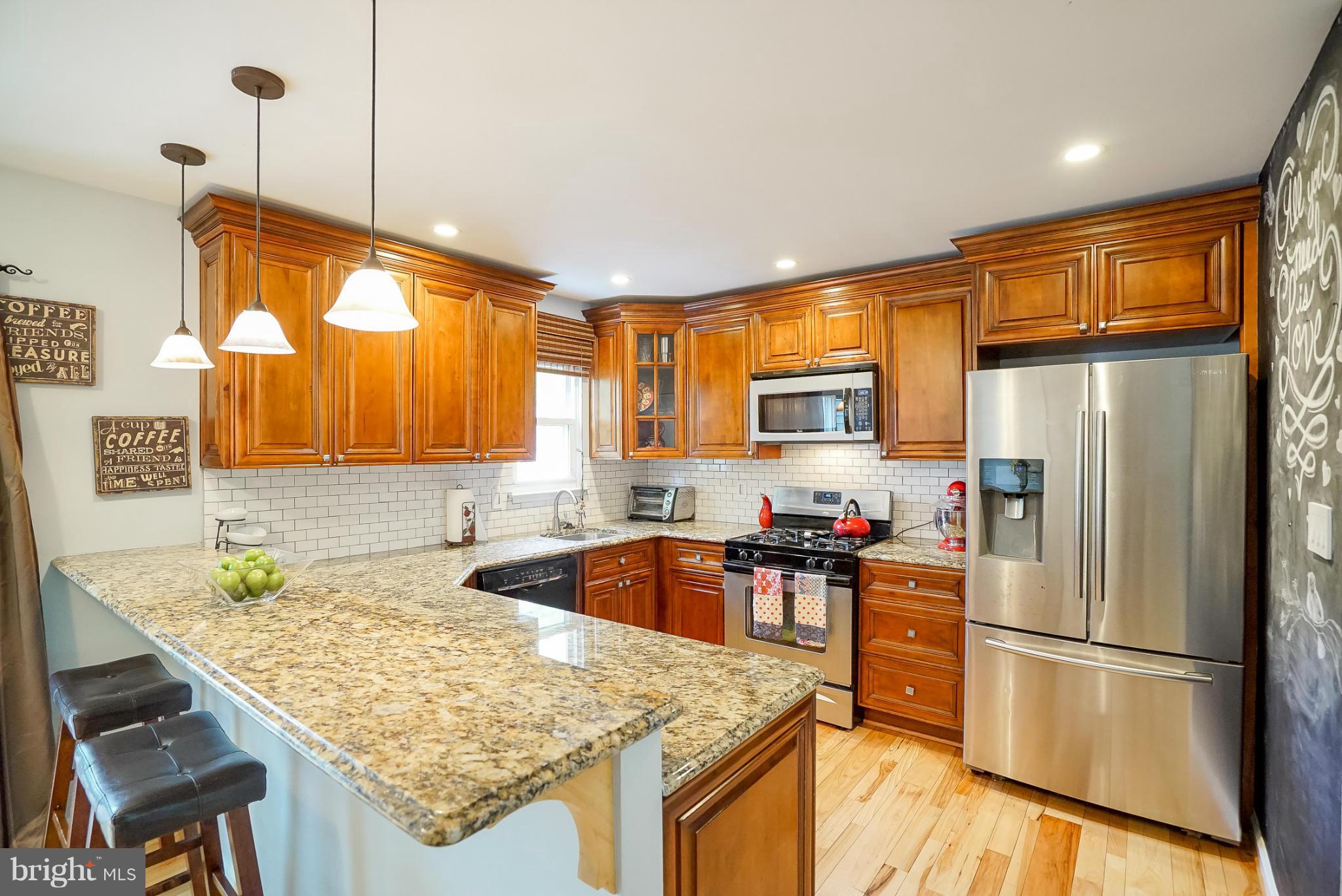 46 Long Green Court Silver Spring, MD 20906 - Photo 8 of 24 Kitchen