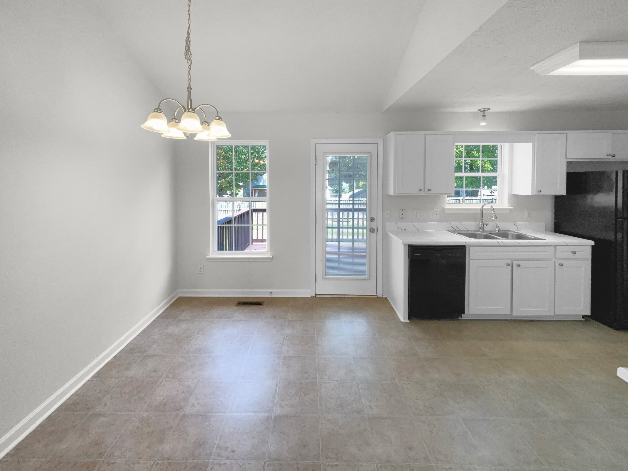 523 Summit Way Mount Juliet, TN 37122 - Photo 9 of 17 Gallery Image 9