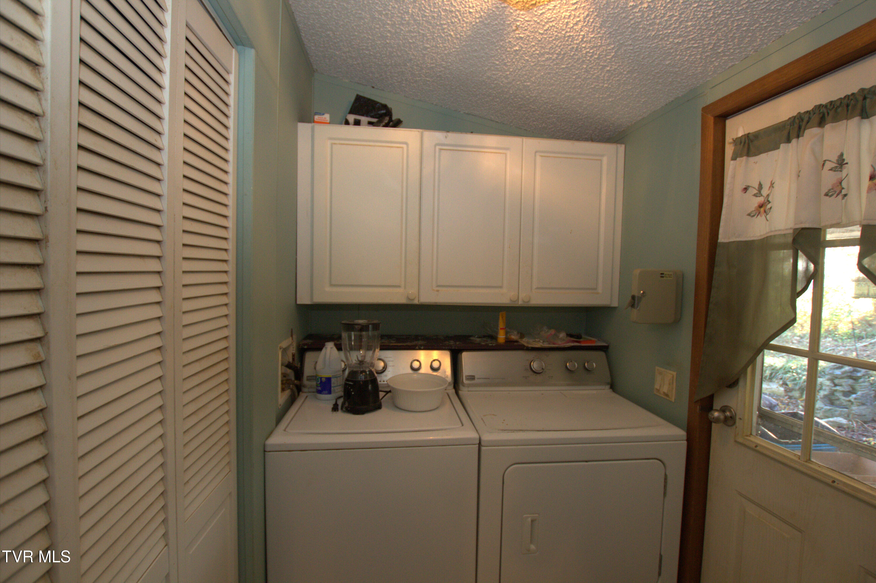 421 Haw Ridge Road Piney Flats, TN 37686 - Photo 36 of 36 IMG_8157