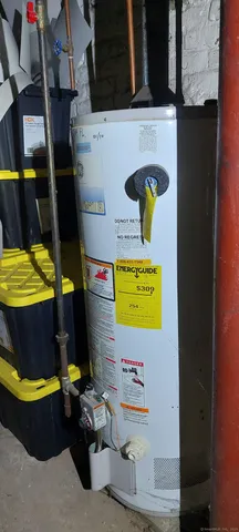 $389,000 | 2 Faye Street, New London, CT 06320