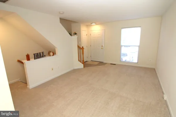 $2,800 | 6385 Michael Robert Drive, Springfield, VA 22150