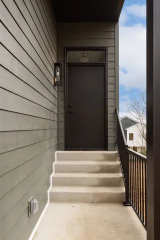 $3,250 | 1125 38th Avenue North, Nashville, TN 37209