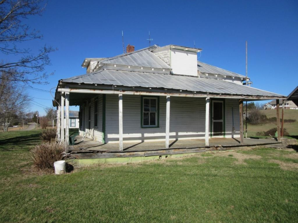 1000 Shackleford Road Mosheim, TN 37818 - Photo 1 of 11 Photo 1