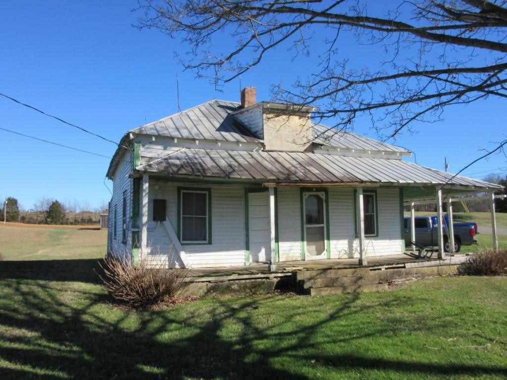 1000 Shackleford Road Mosheim, TN 37818 - Photo 6 of 11 Photo 6