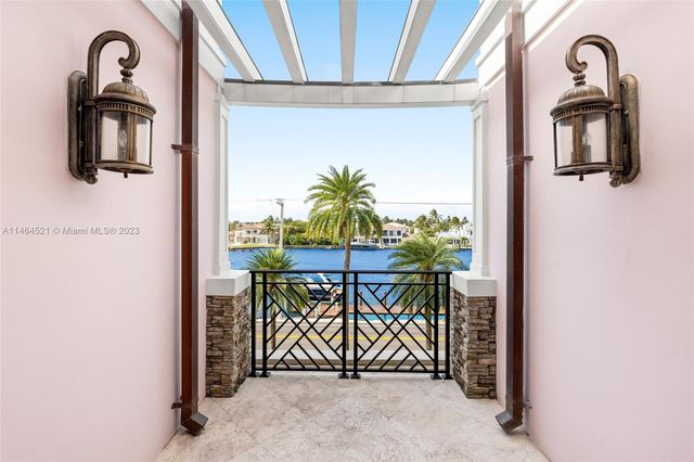 $18,400,000 | 973 Hillsboro Mile, Pompano Beach, FL 33062
